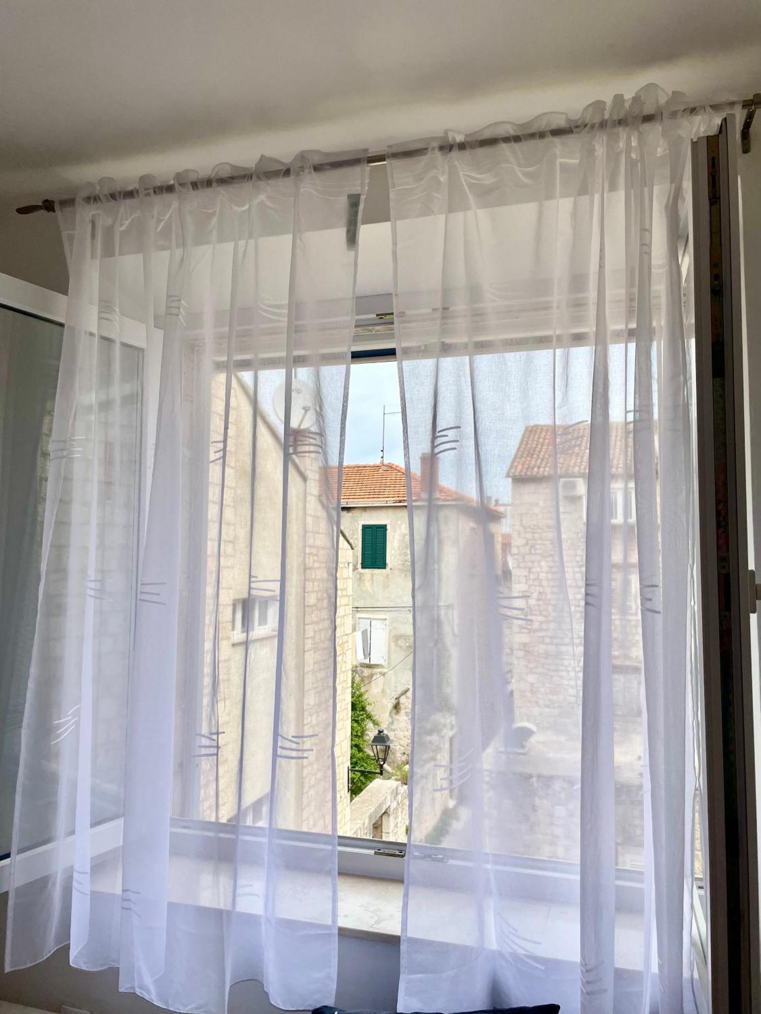 Dinka Old Town Apartment With Sea View Trogir Eksteriør billede