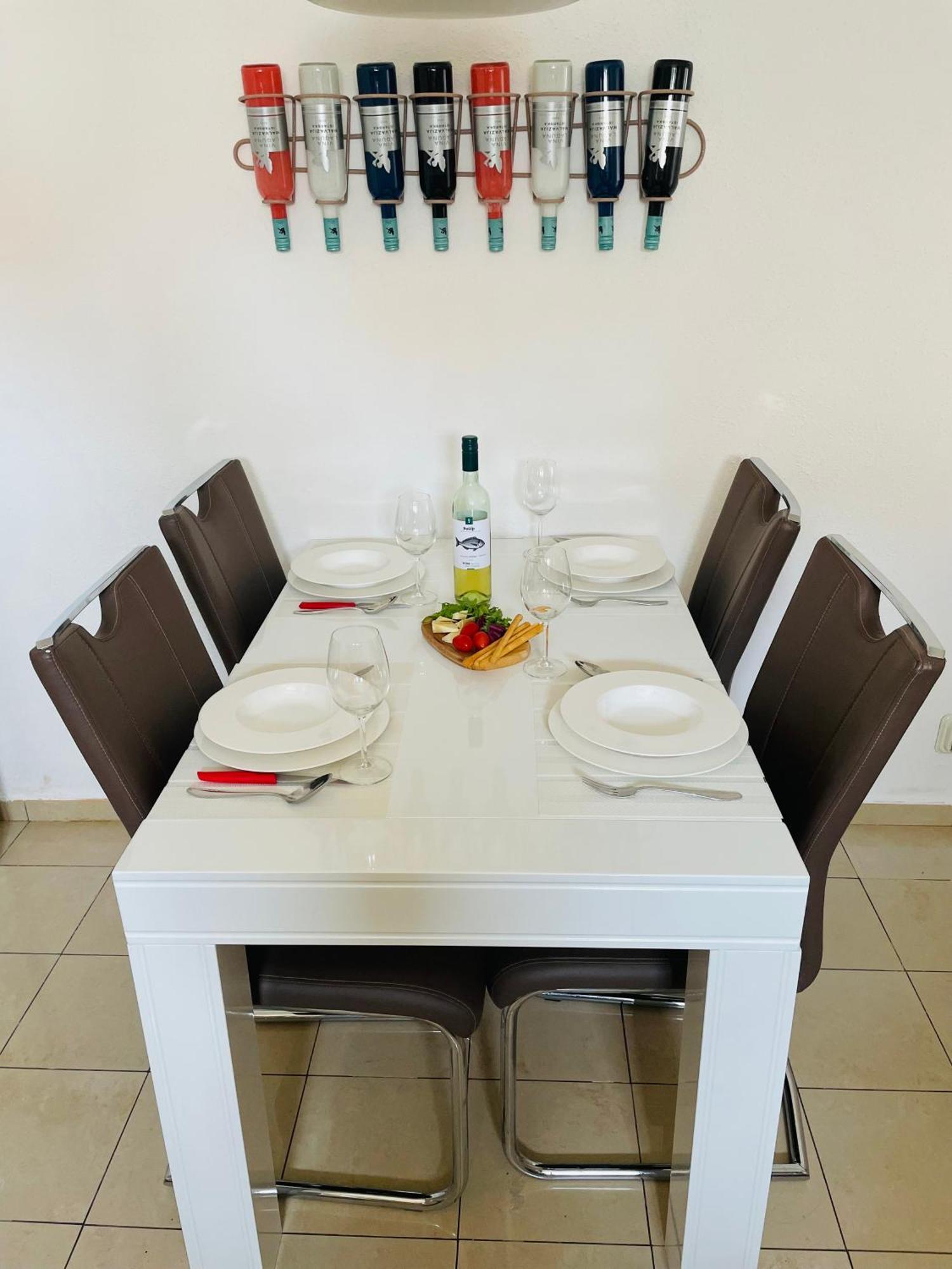 Dinka Old Town Apartment With Sea View Trogir Eksteriør billede